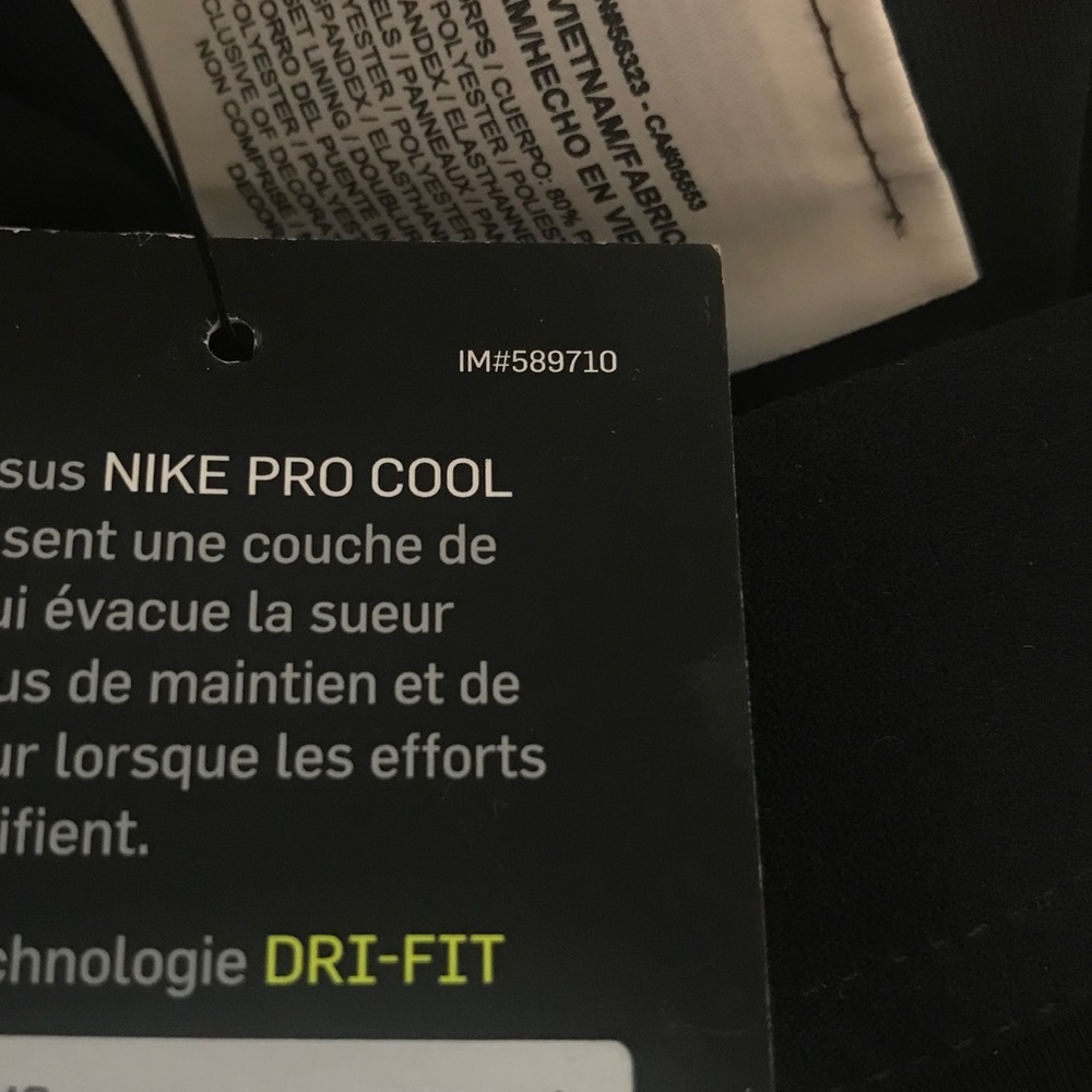 Nike pro capri tights